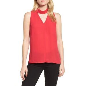 NWOT Trouve Choker Collar V-Neck Tank